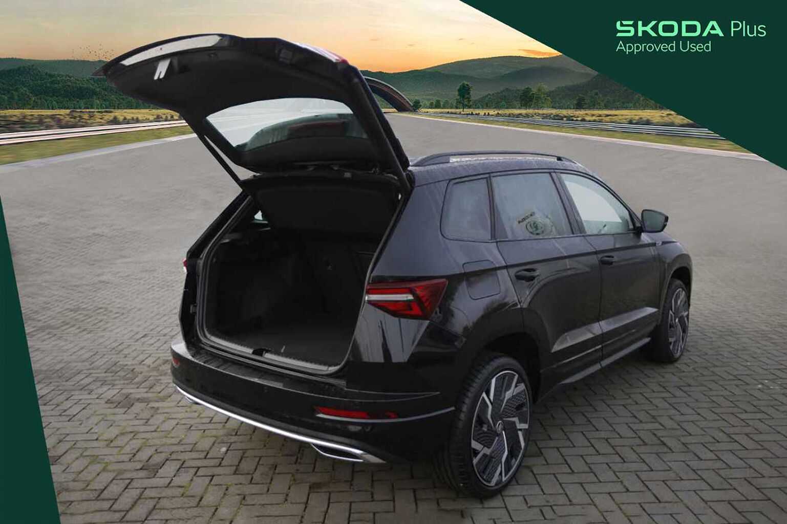 SKODA Karoq Karoq SportLine 1.5 TSI 150 PS DSG **AUTOMATIC**