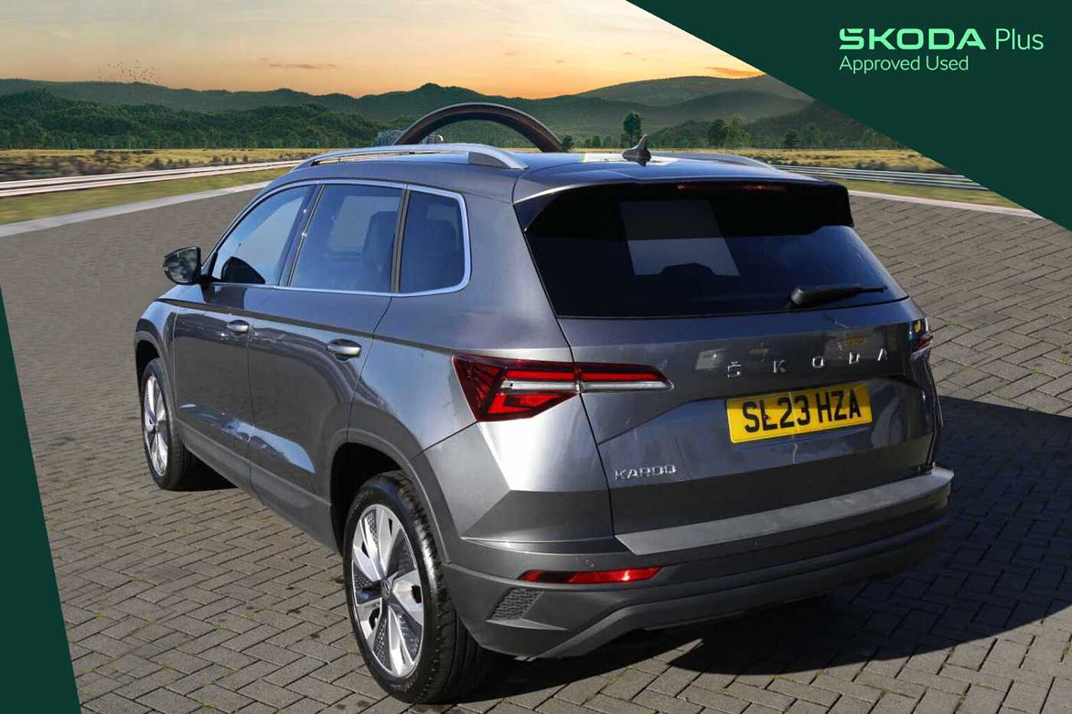 SKODA Karoq SE L 1.5 TSI 150 PS DSG **AUTOMATIC**