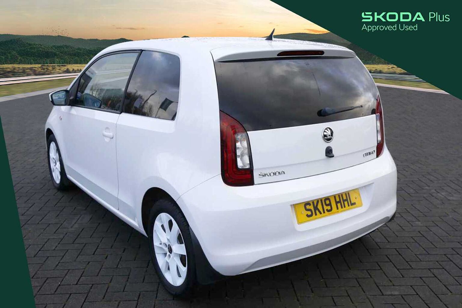 SKODA Citigo 3 door Colour Edition 1.0 MPI 60 PS 5-speed manual